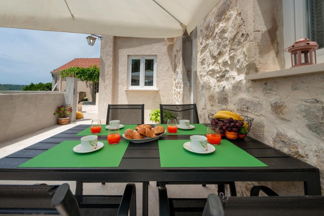 Ferienwohnung Little Stone House Buici  Exterior foto